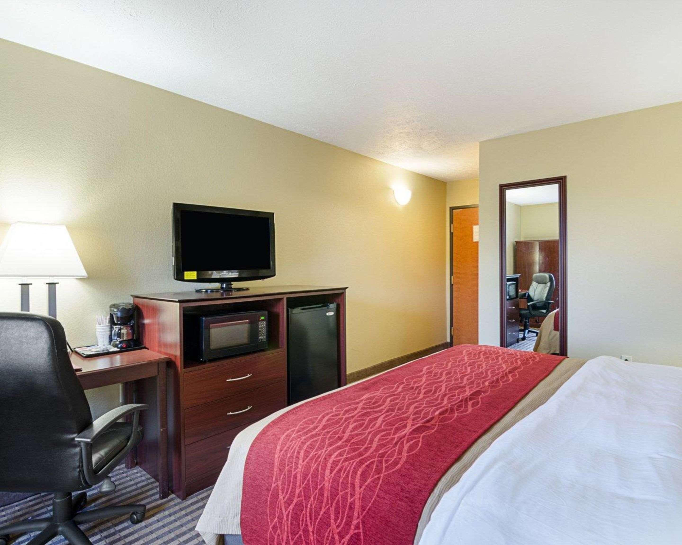 Comfort Inn New River Oak Hill Екстериор снимка