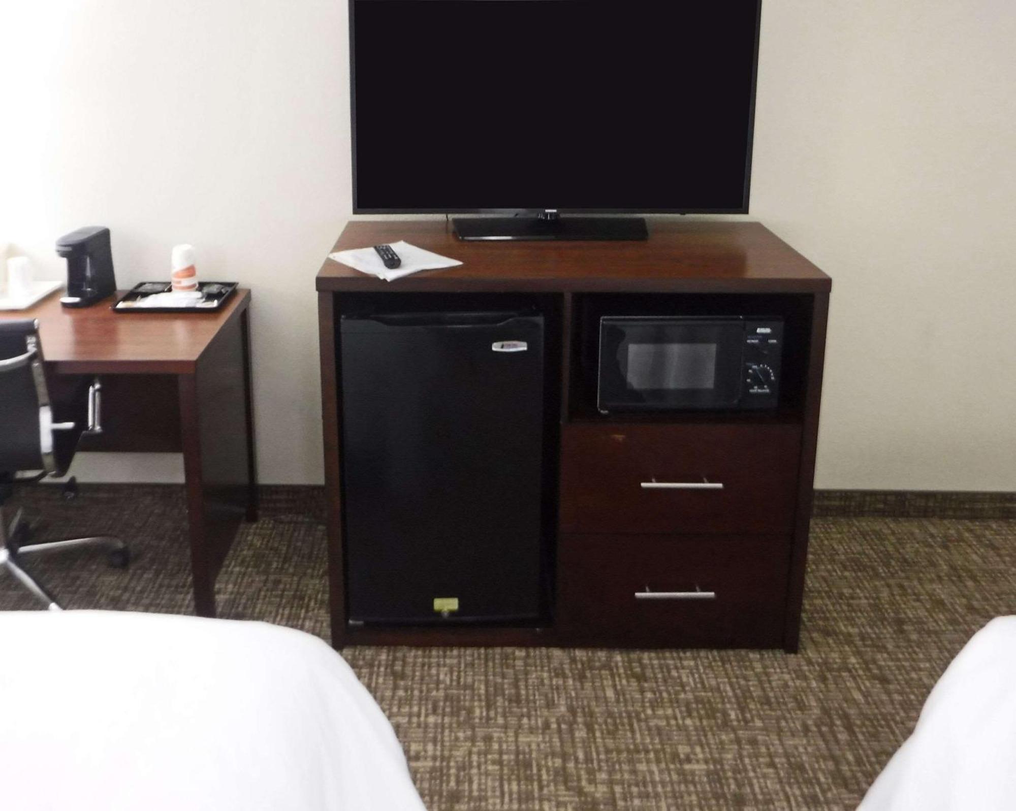 Comfort Inn New River Oak Hill Екстериор снимка