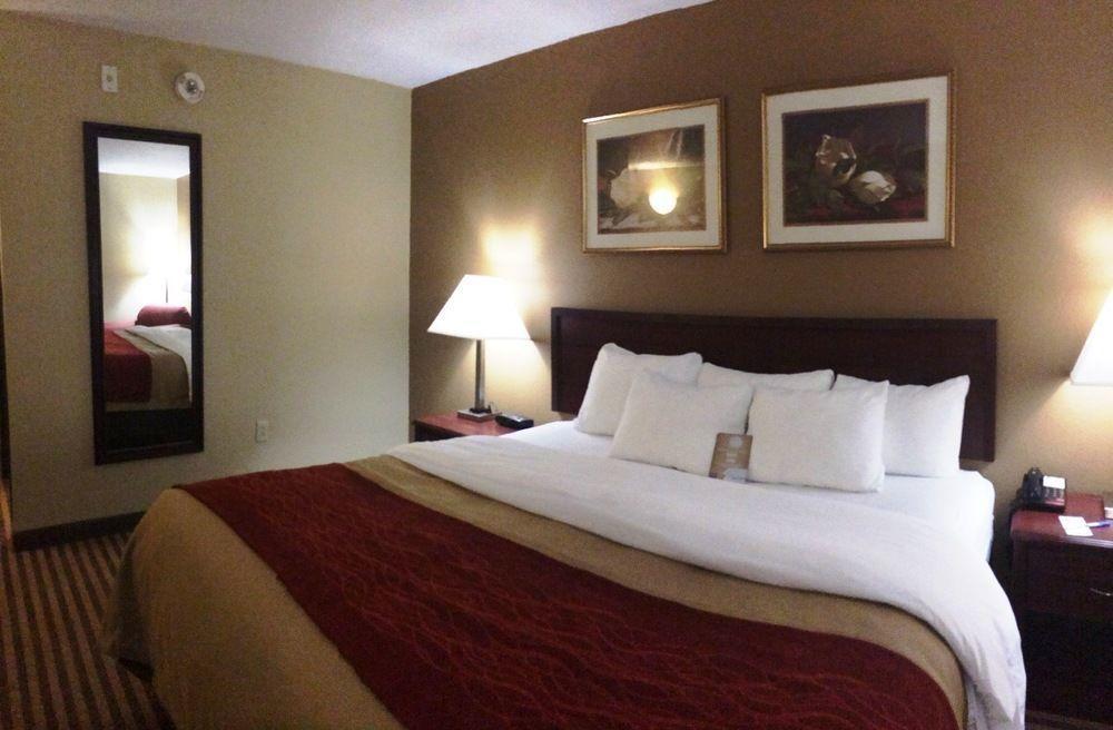 Comfort Inn New River Oak Hill Екстериор снимка