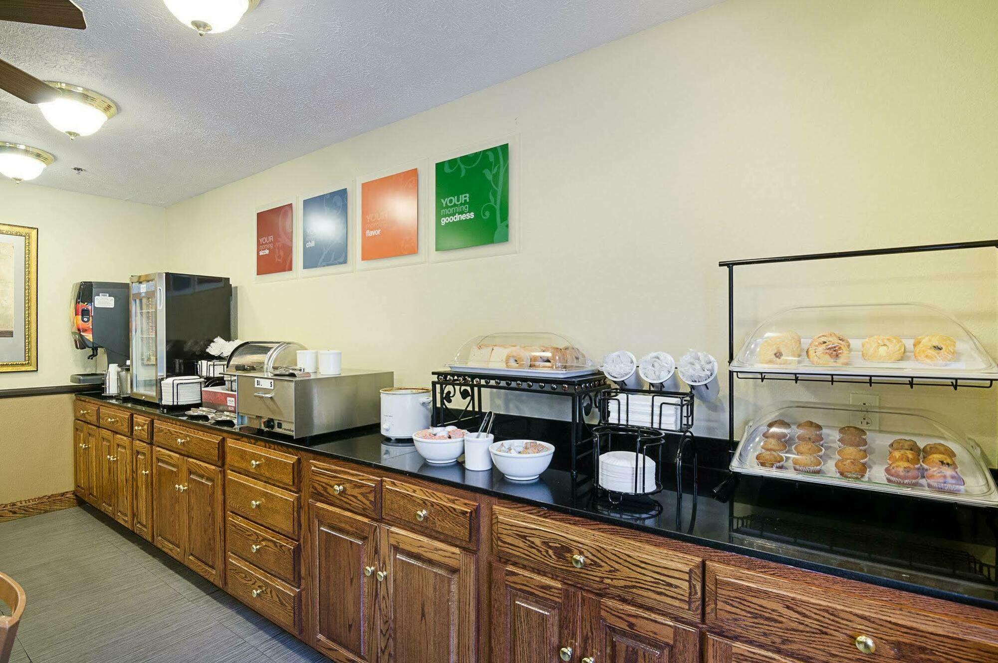 Comfort Inn New River Oak Hill Екстериор снимка